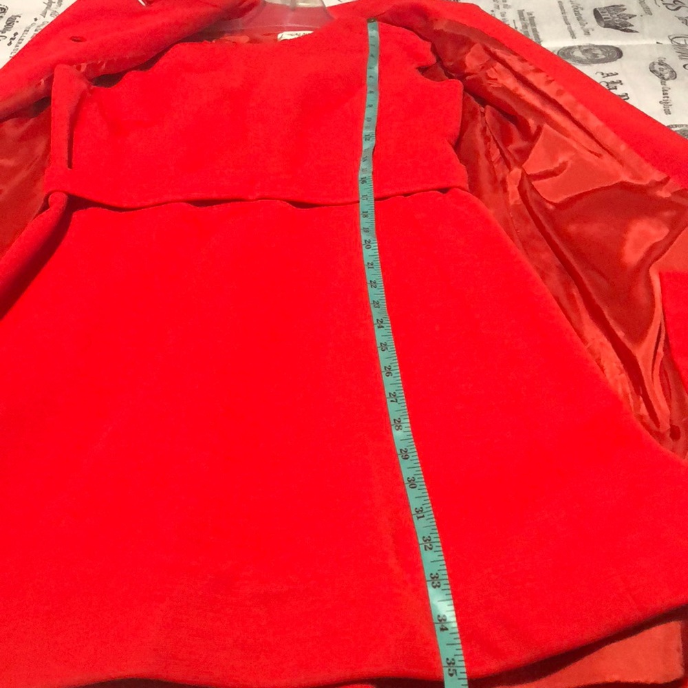Dress - Picture 7 of 8